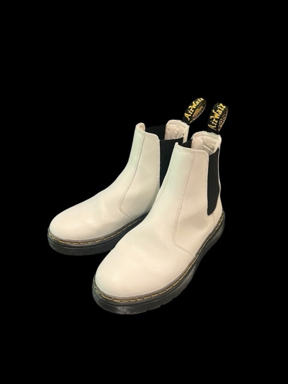 Dr. Martens 2976 Chelsea White Leather Ankle Boots Men’s Size 5, Women’s Size 6